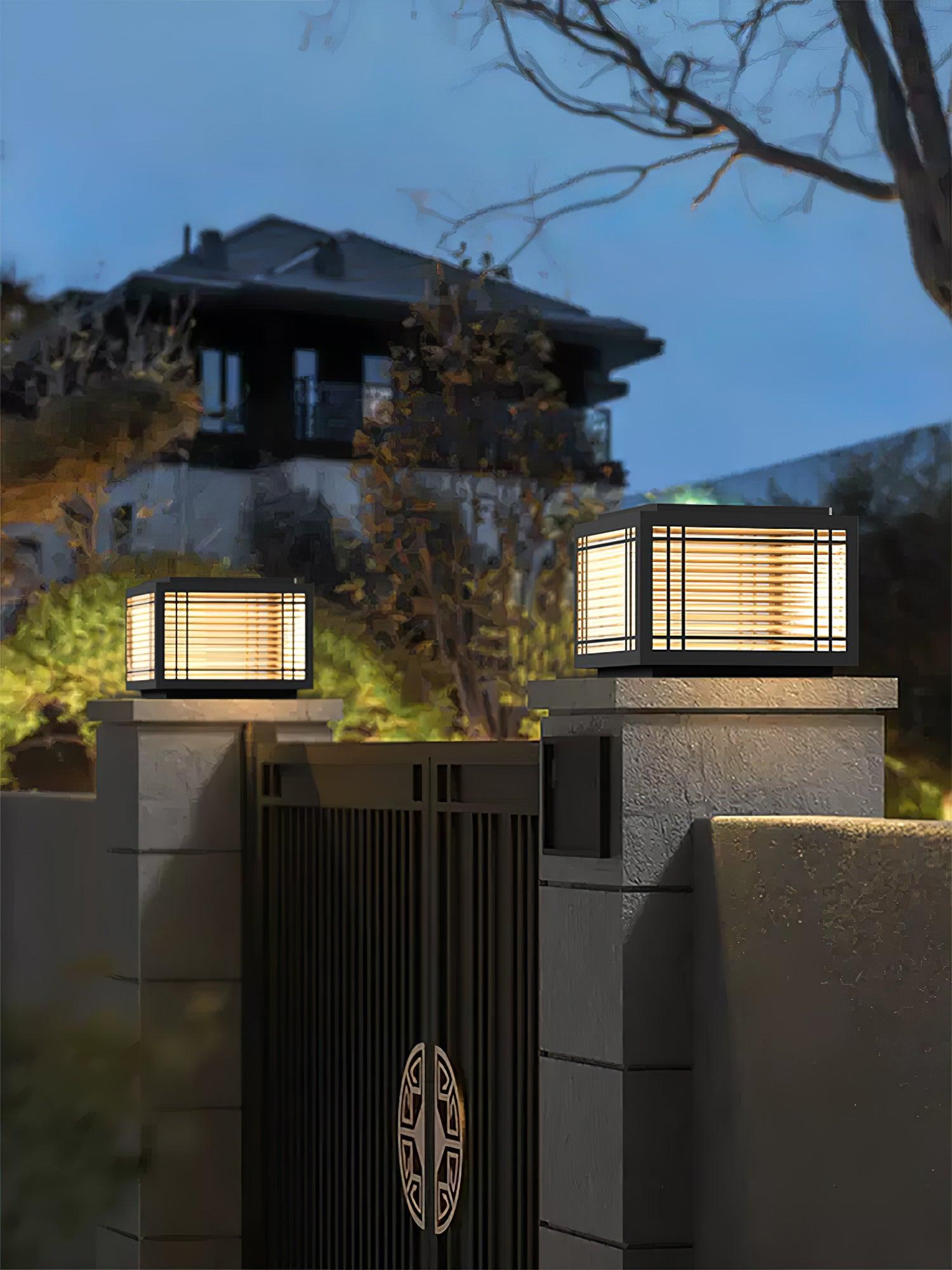 Solis Glass Box Light