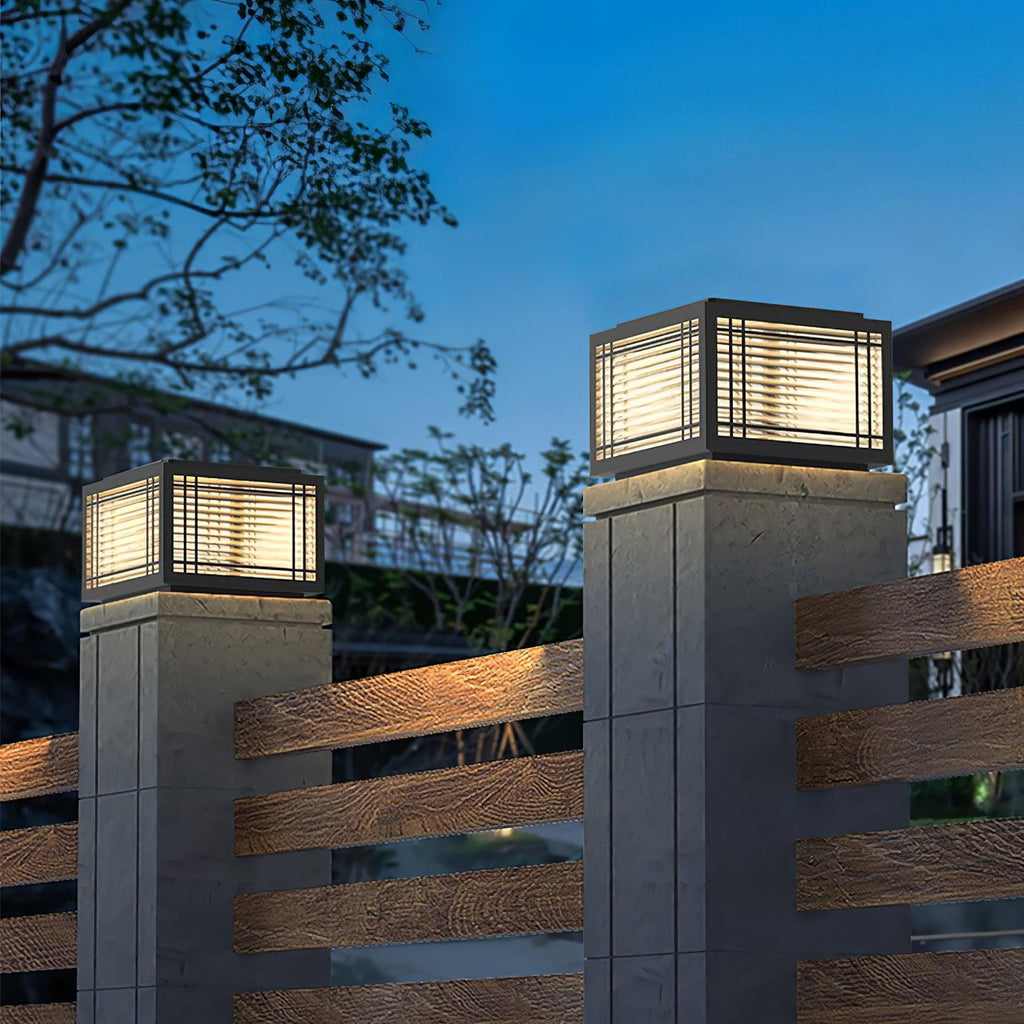 Solis Glass Box Light