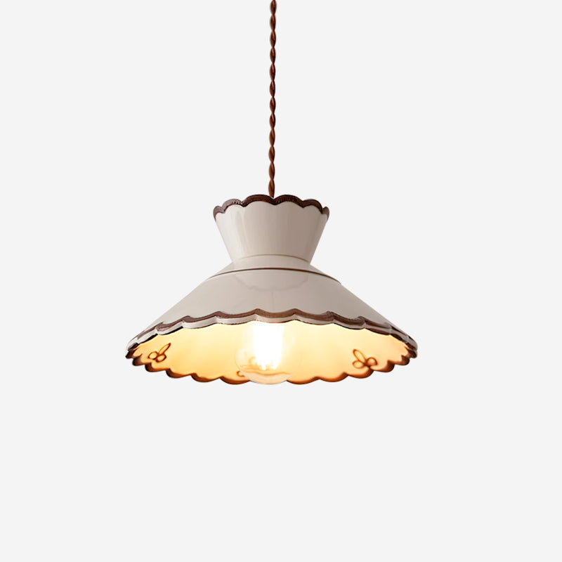 Festonia Ceramic Pendant Light