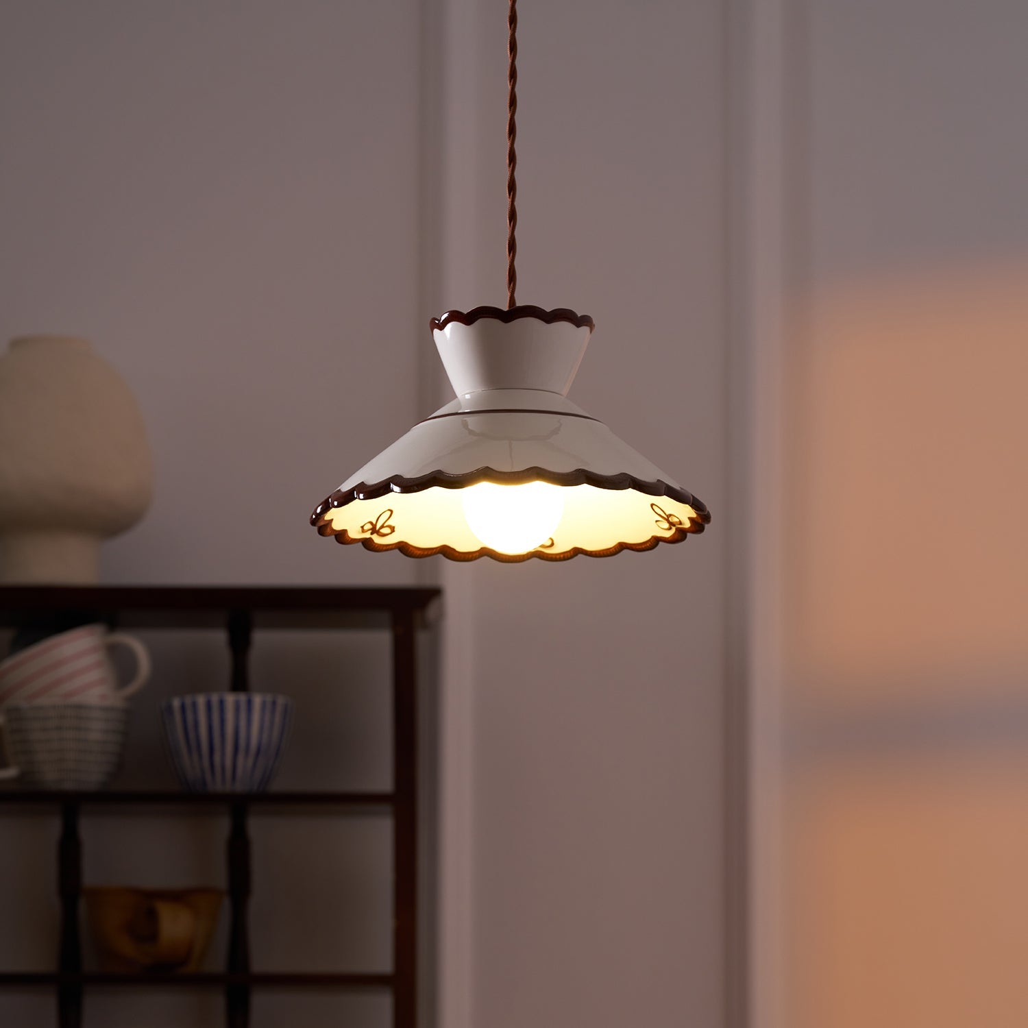 Festonia Ceramic Pendant Light