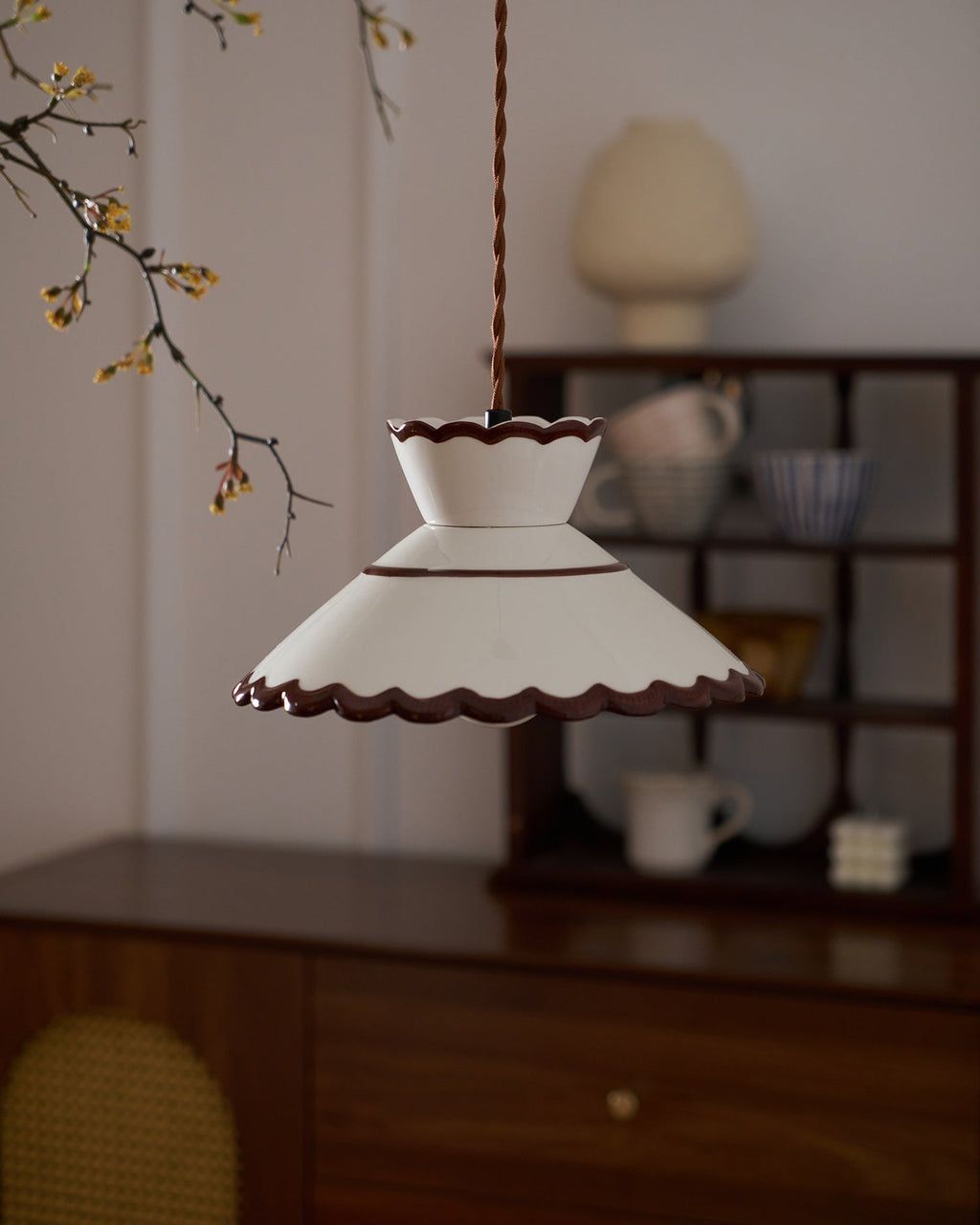 Festonia Ceramic Pendant Light