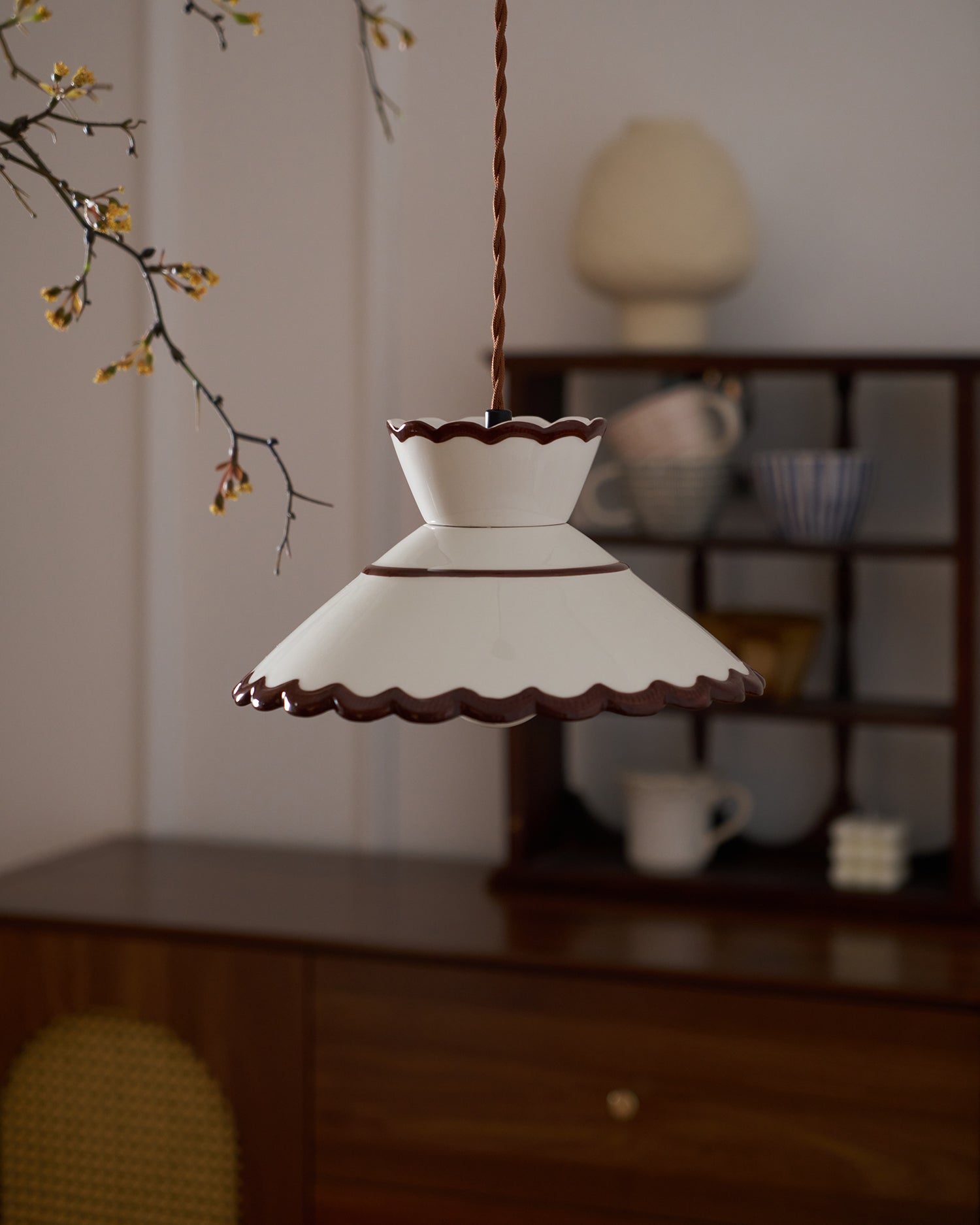 Festonia Ceramic Pendant Light