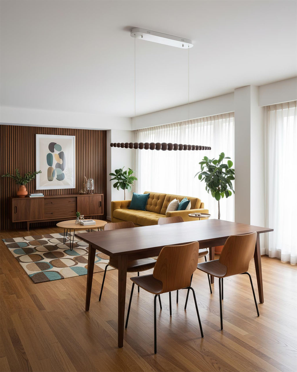 Filamento Sculpted Linear Chandelier