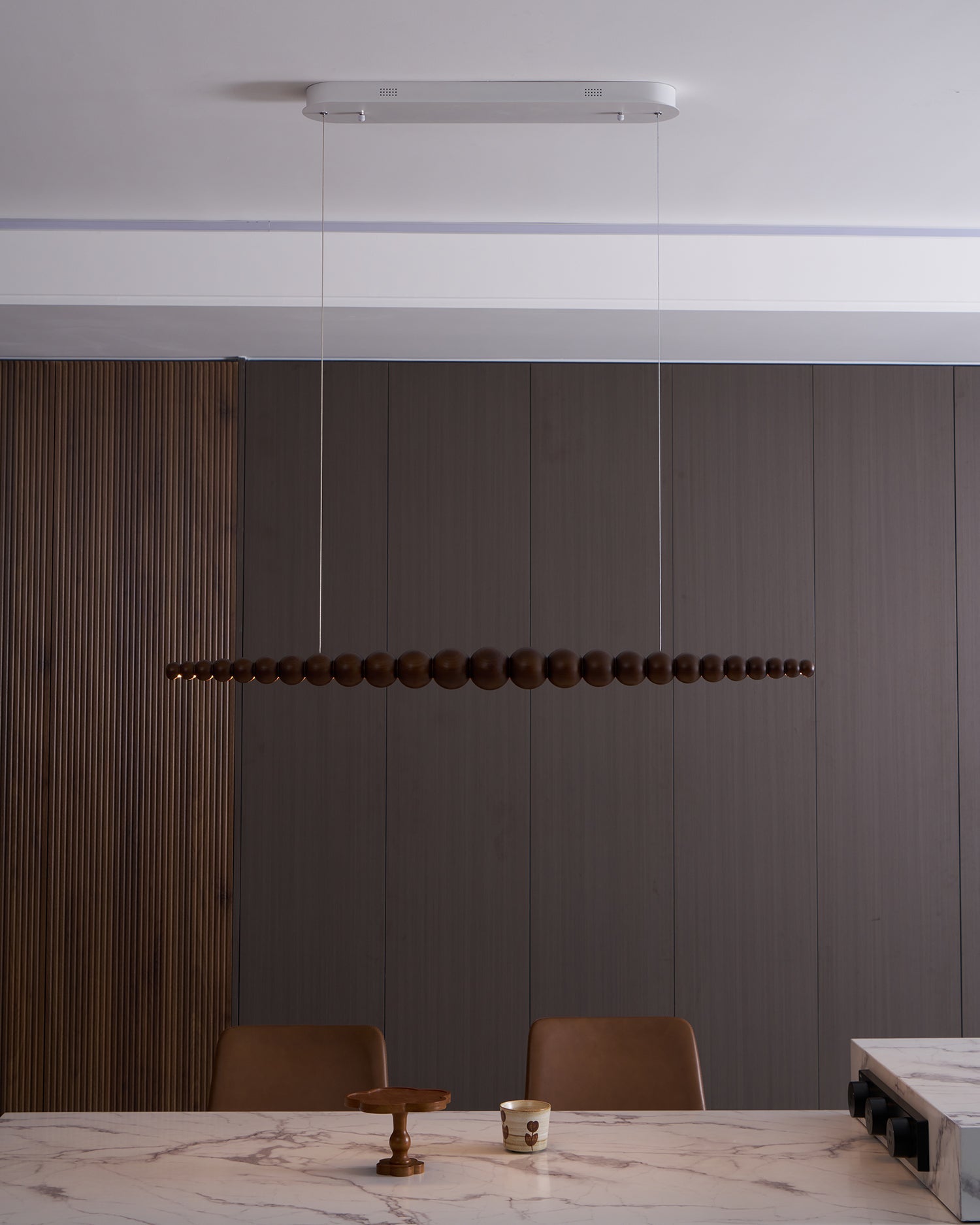 Filamento Sculpted Linear Chandelier