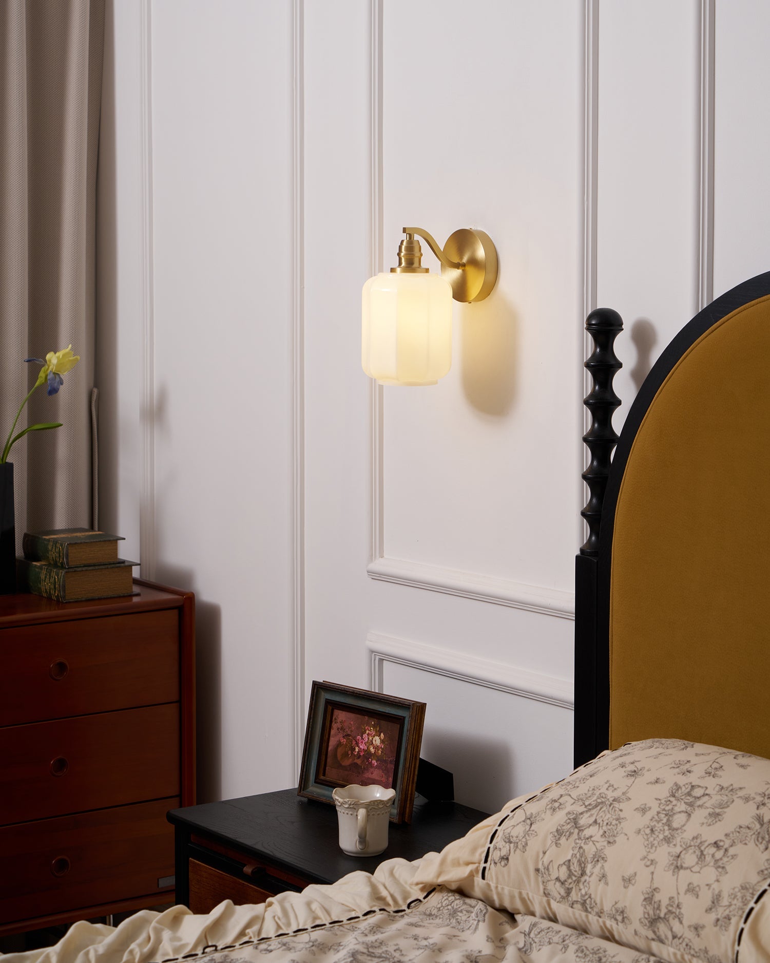 Henry Wall Sconce