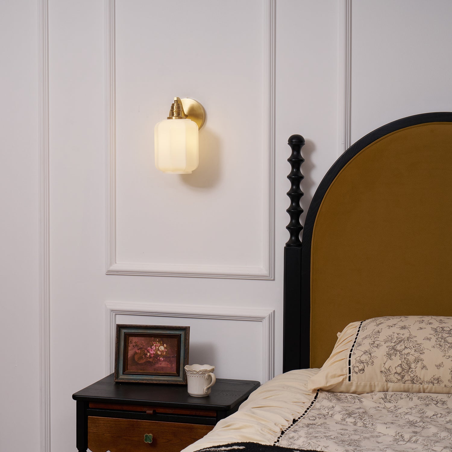 Henry Wall Sconce