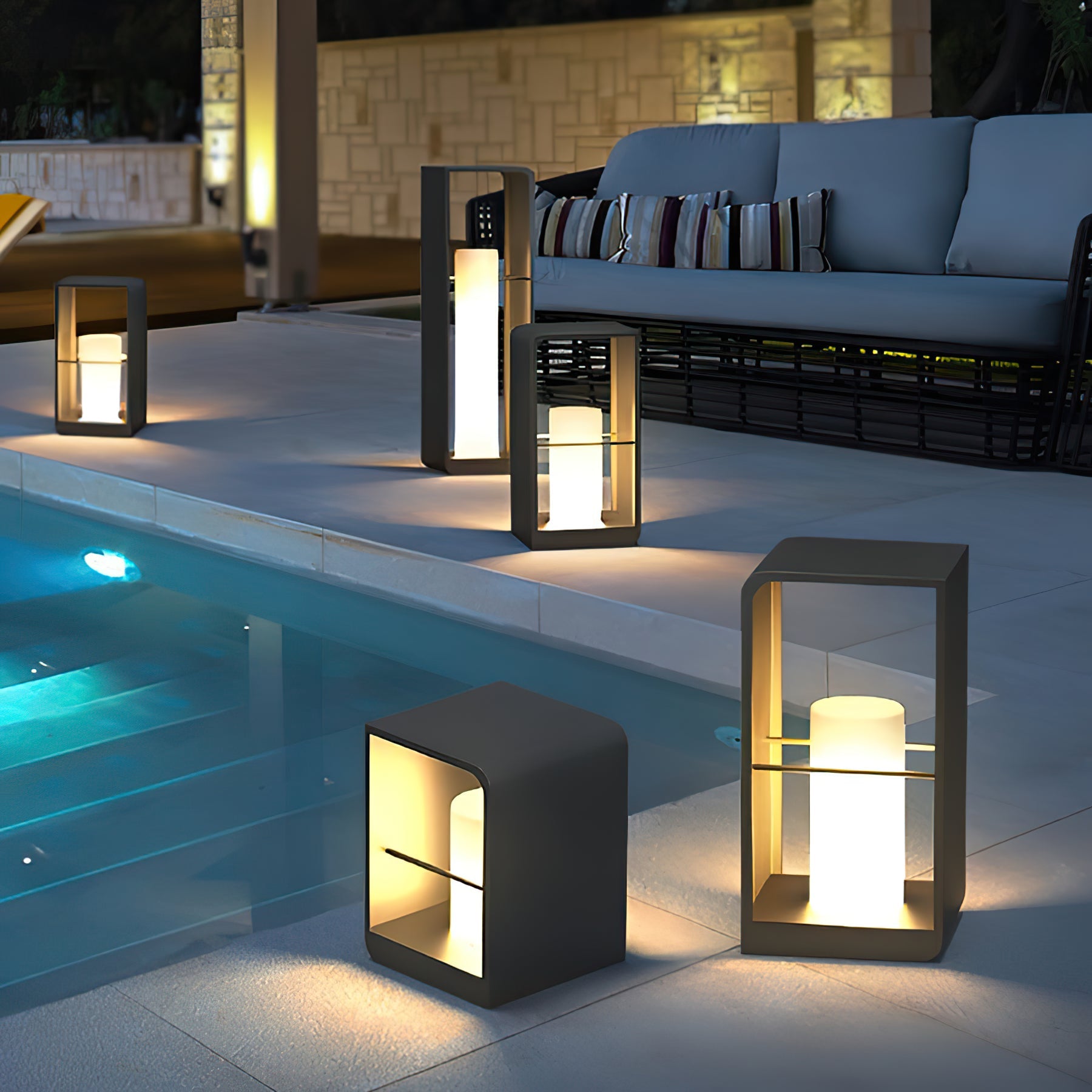 Zephyra Solar Nova Bollard Light