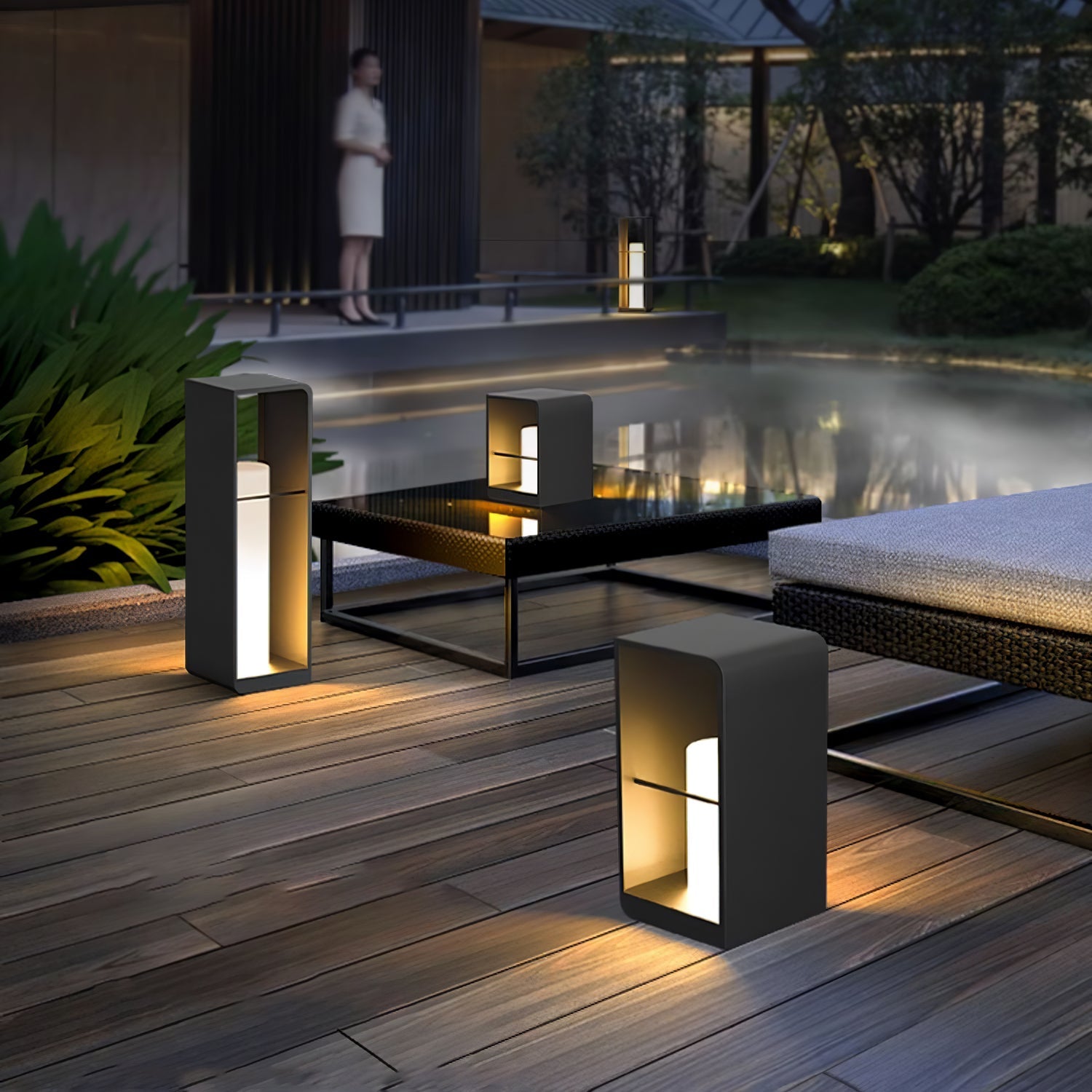 Zephyra Solar Nova Bollard Light