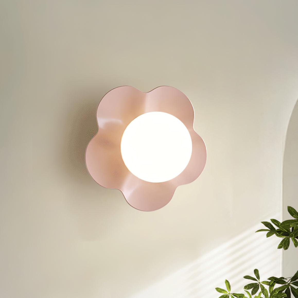 La Fleur Floral Wall Sconce