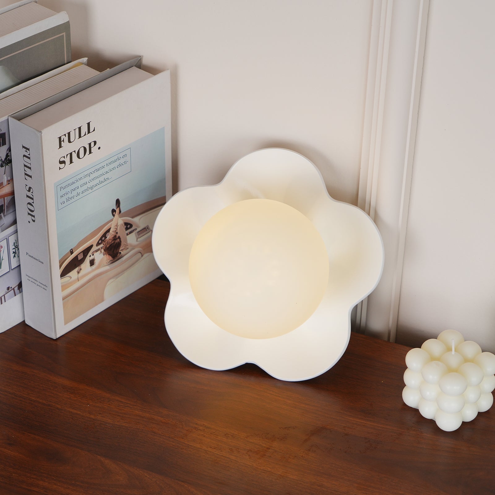 La Fleur Floral Wall Sconce
