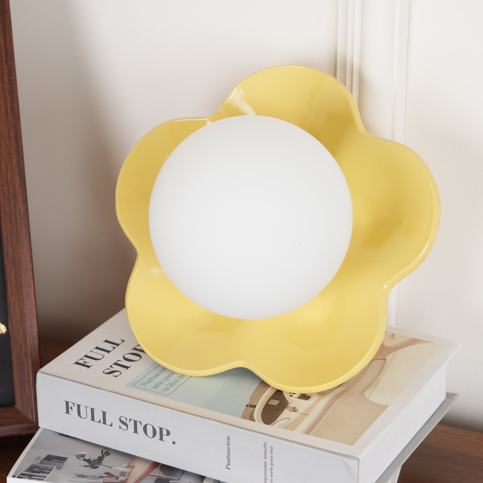 La Fleur Floral Wall Sconce