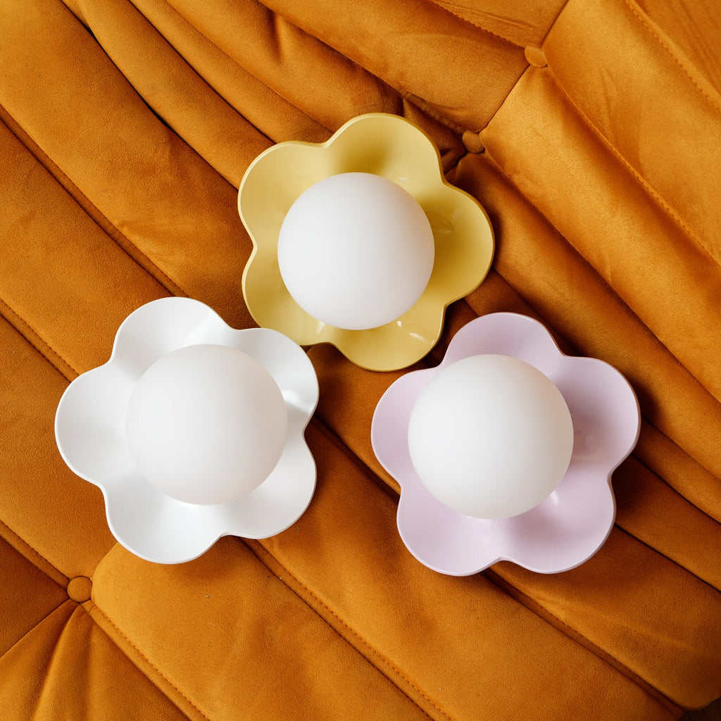La Fleur Floral Wall Sconce