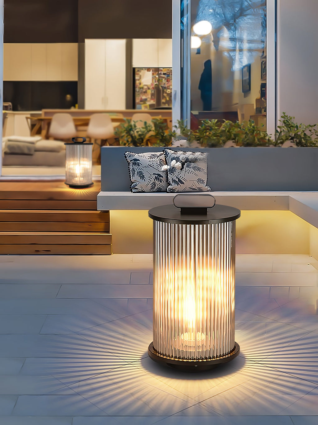 Fjord Orb Garden Lantern Light