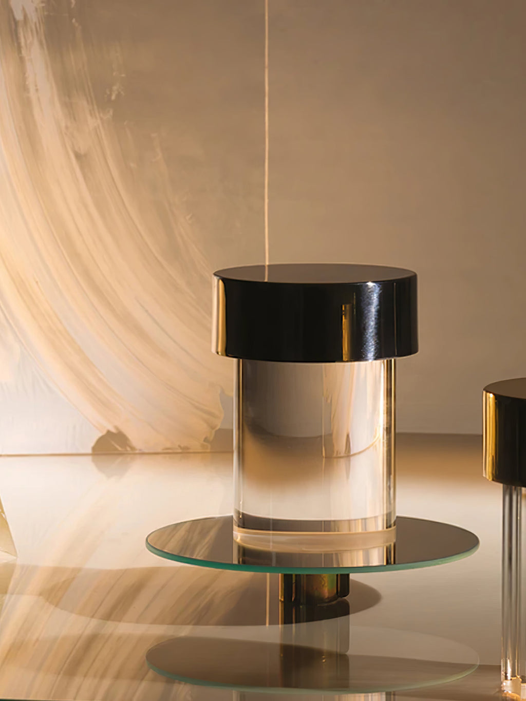 Vanta Glass Cylinder Table Lamp