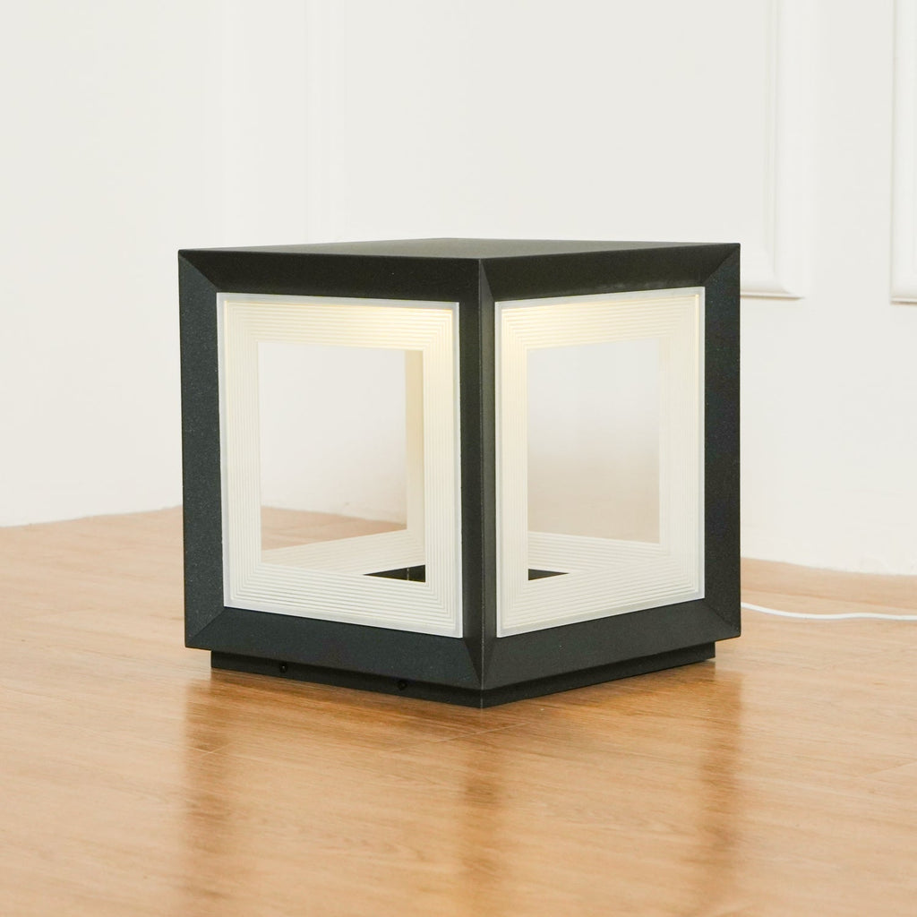 Meridian Cube Path Light