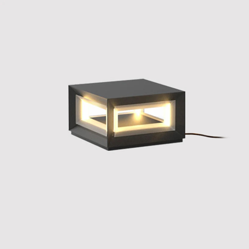 Meridian Cube Path Light
