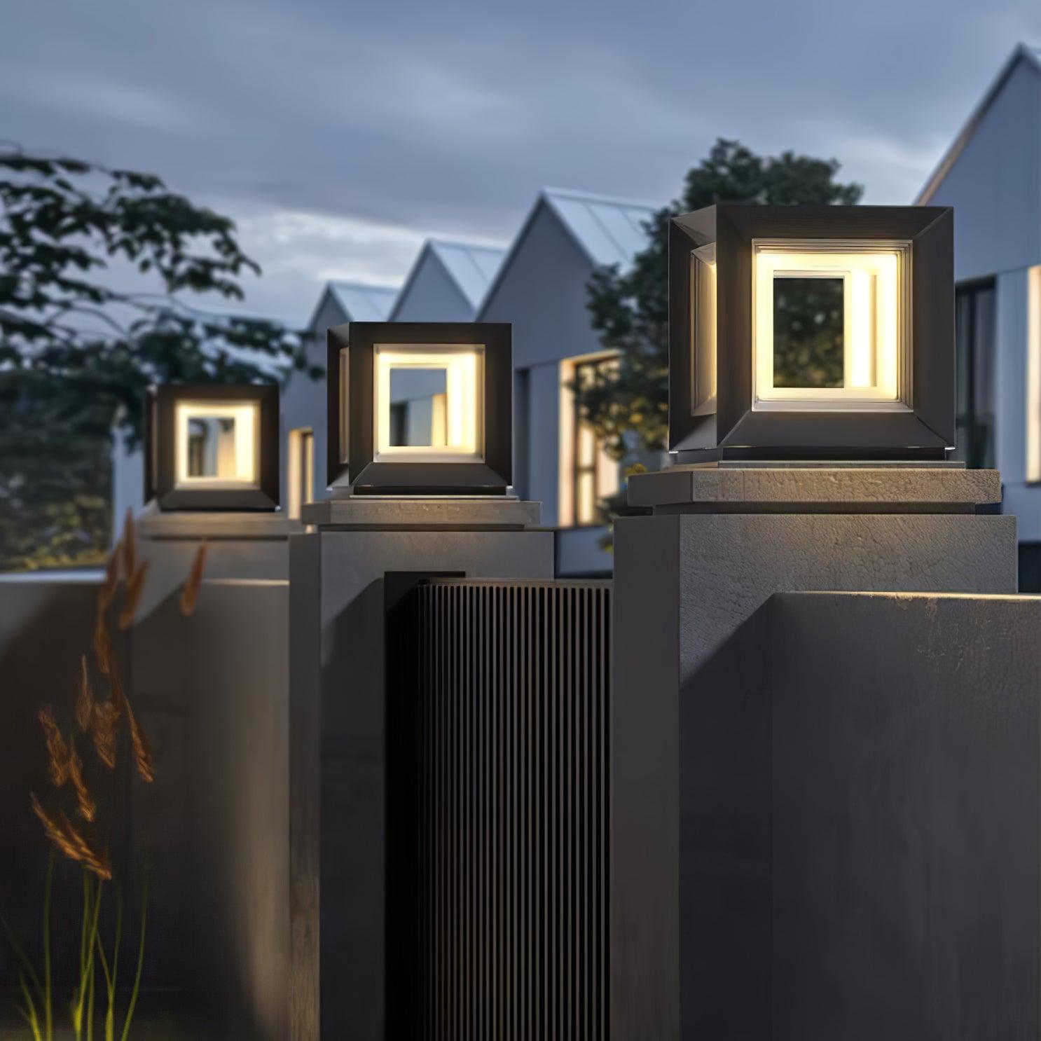 Meridian Cube Path Light