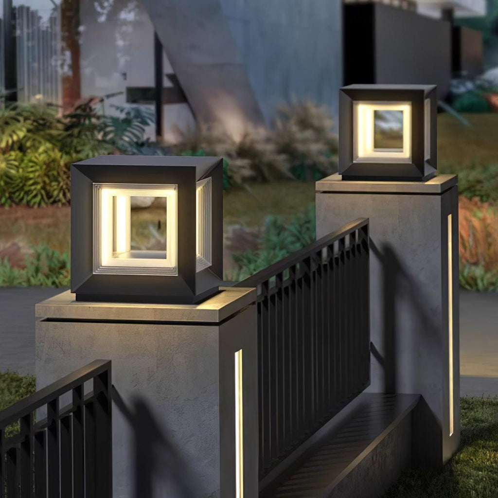 Meridian Cube Path Light