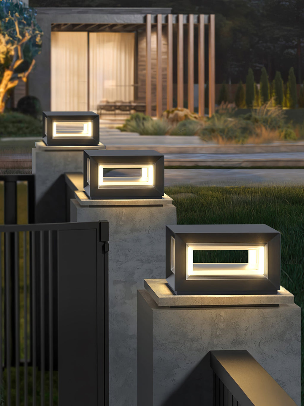Meridian Cube Path Light
