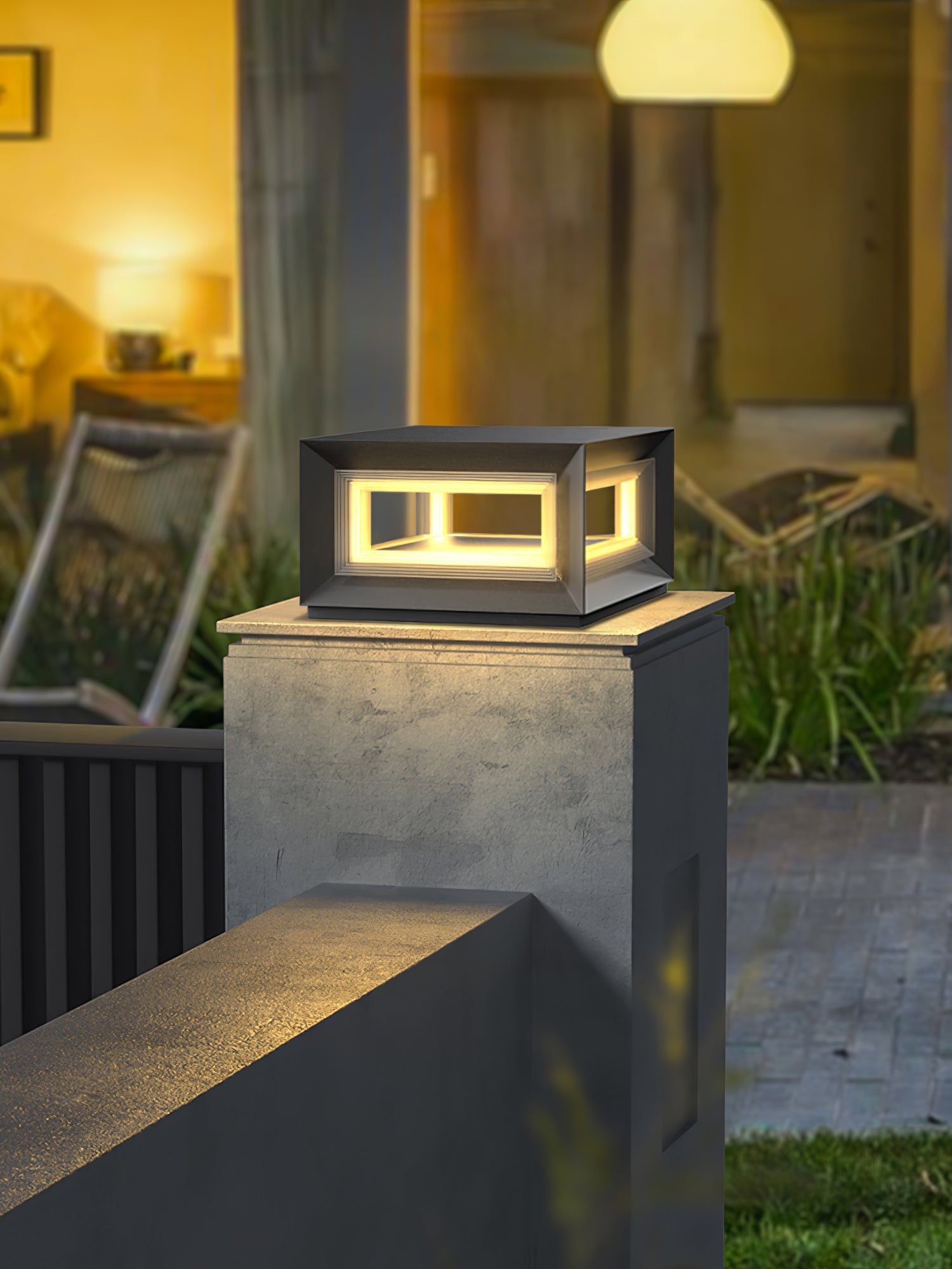 Meridian Cube Path Light