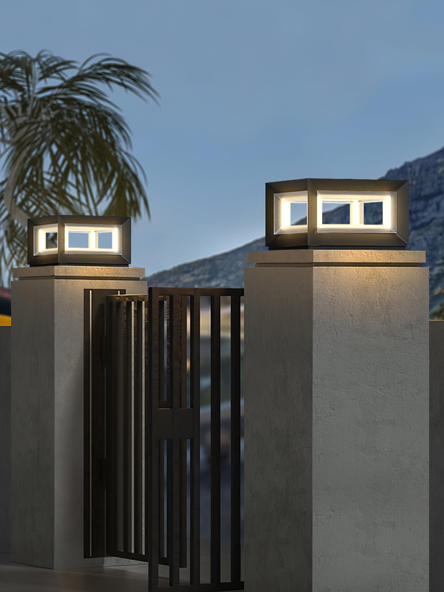 Meridian Cube Path Light