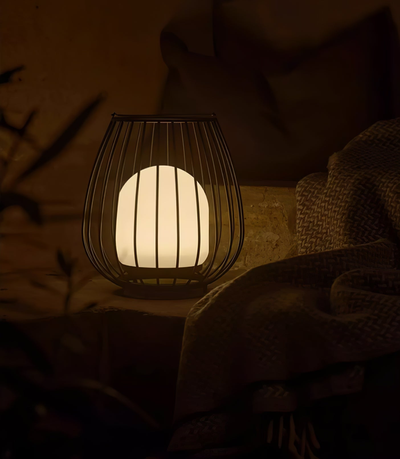 Liora Obsidian Portable Lantern