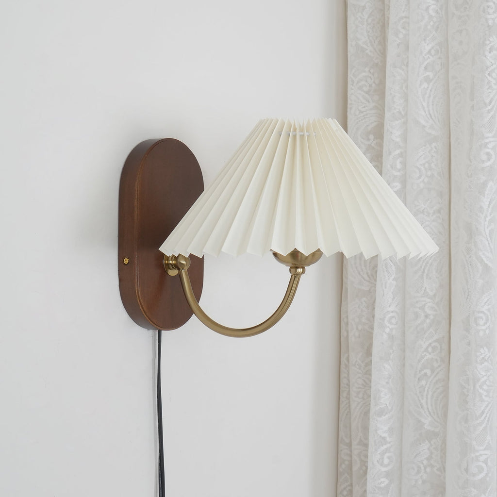 Louise Plug-In Wall Sconce