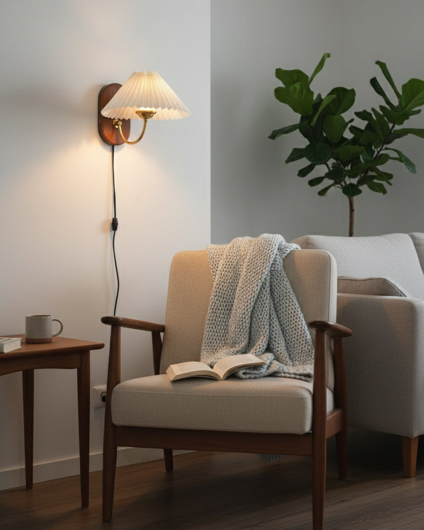 Louise Plug-In Wall Sconce