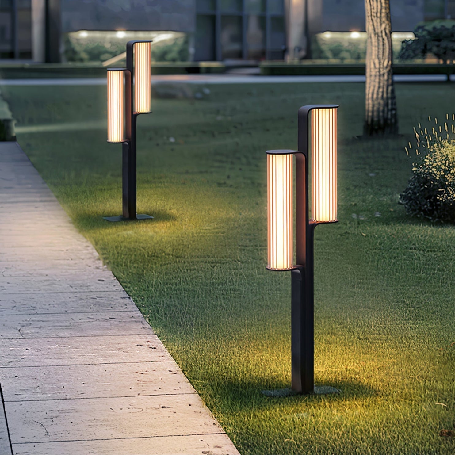 Lumo Arc Duo Architectural Post Light