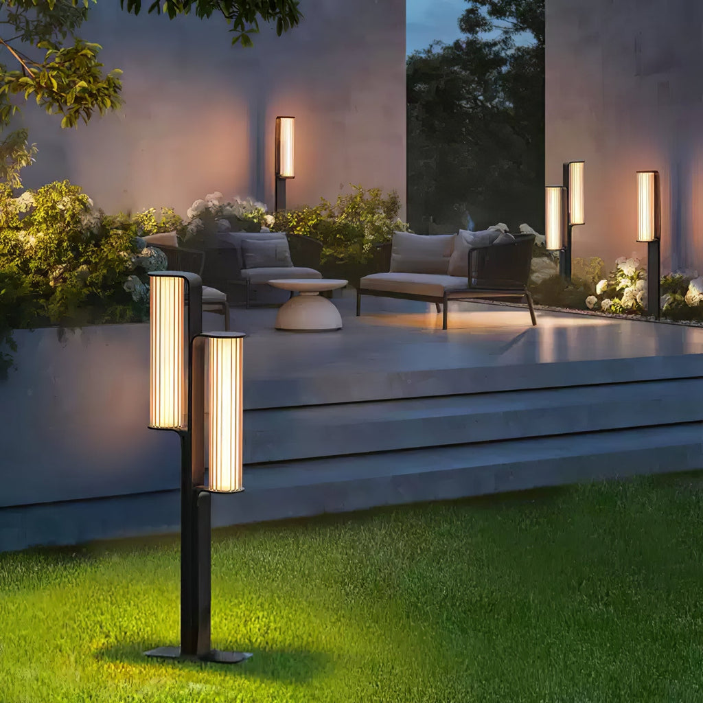 Lumo Arc Duo Architectural Post Light