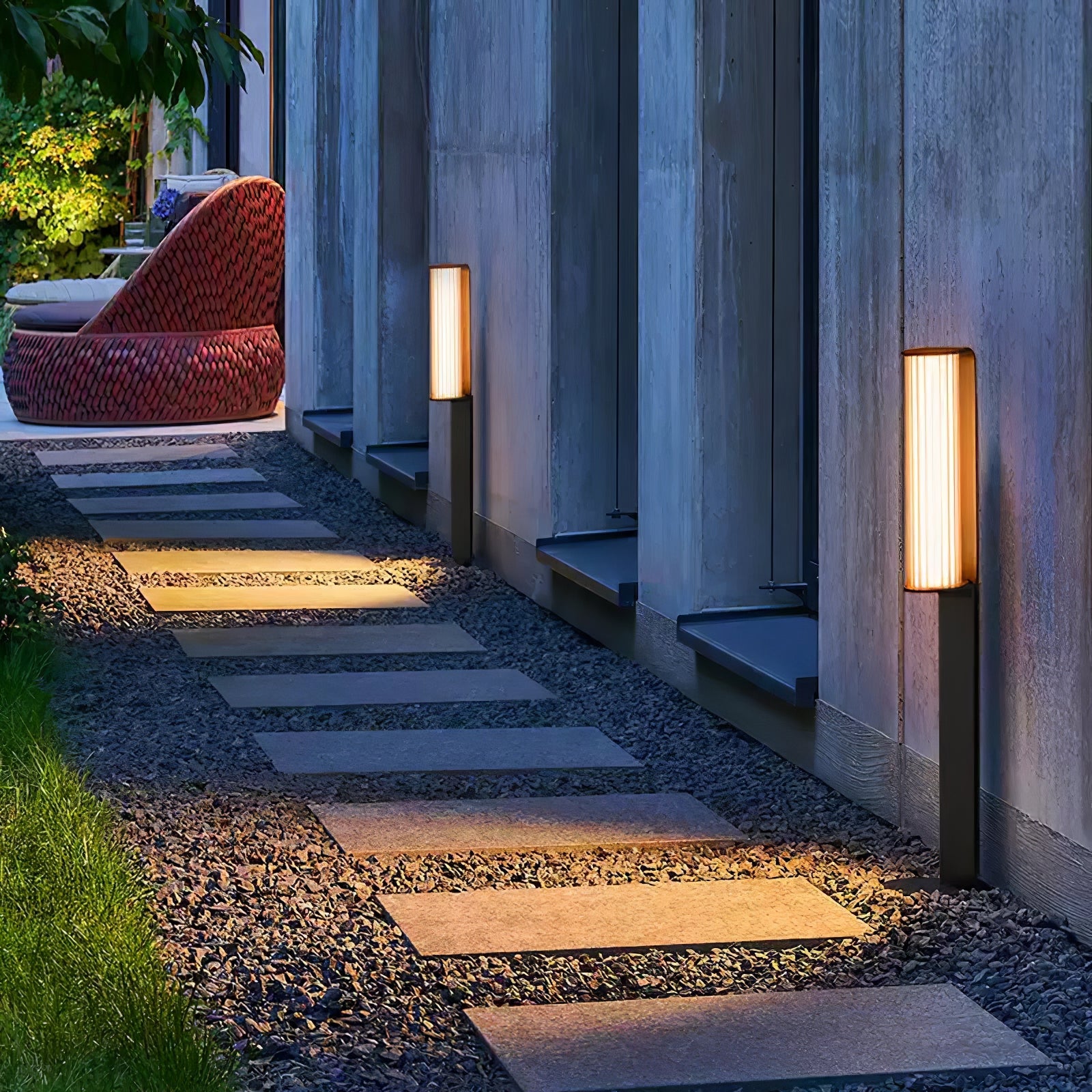 Lumo Arc Duo Architectural Post Light