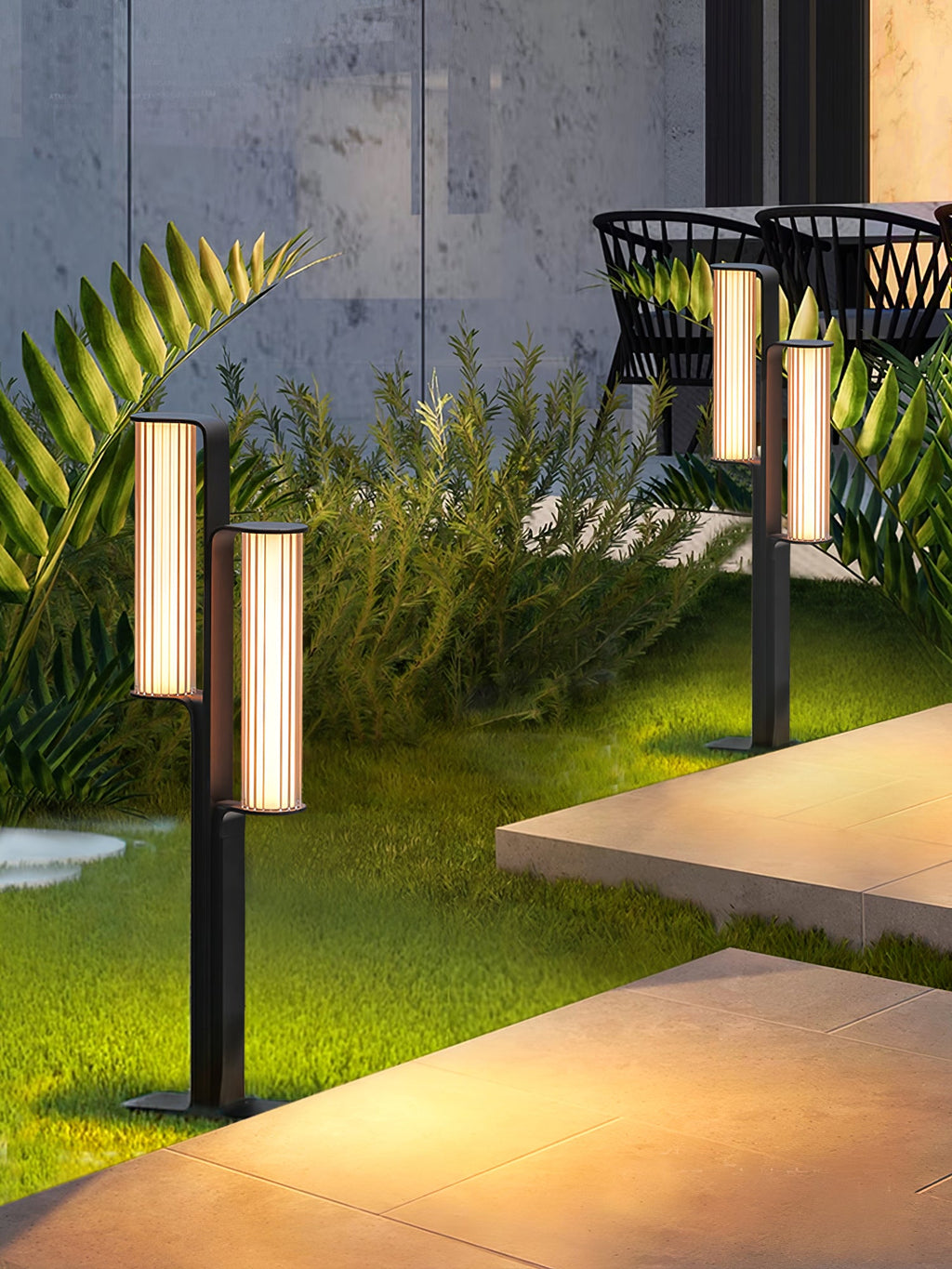 Lumo Arc Duo Architectural Post Light