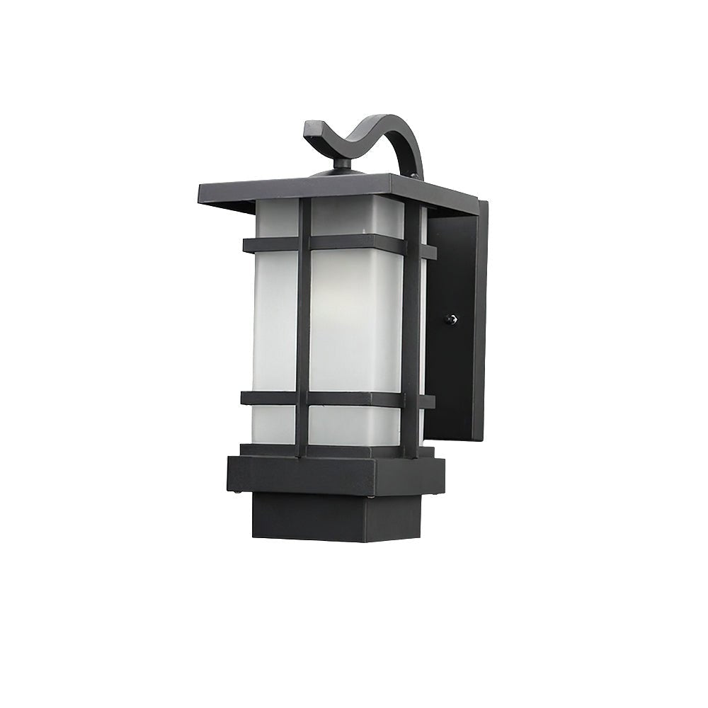 Madison Heritage Lantern Wall Light