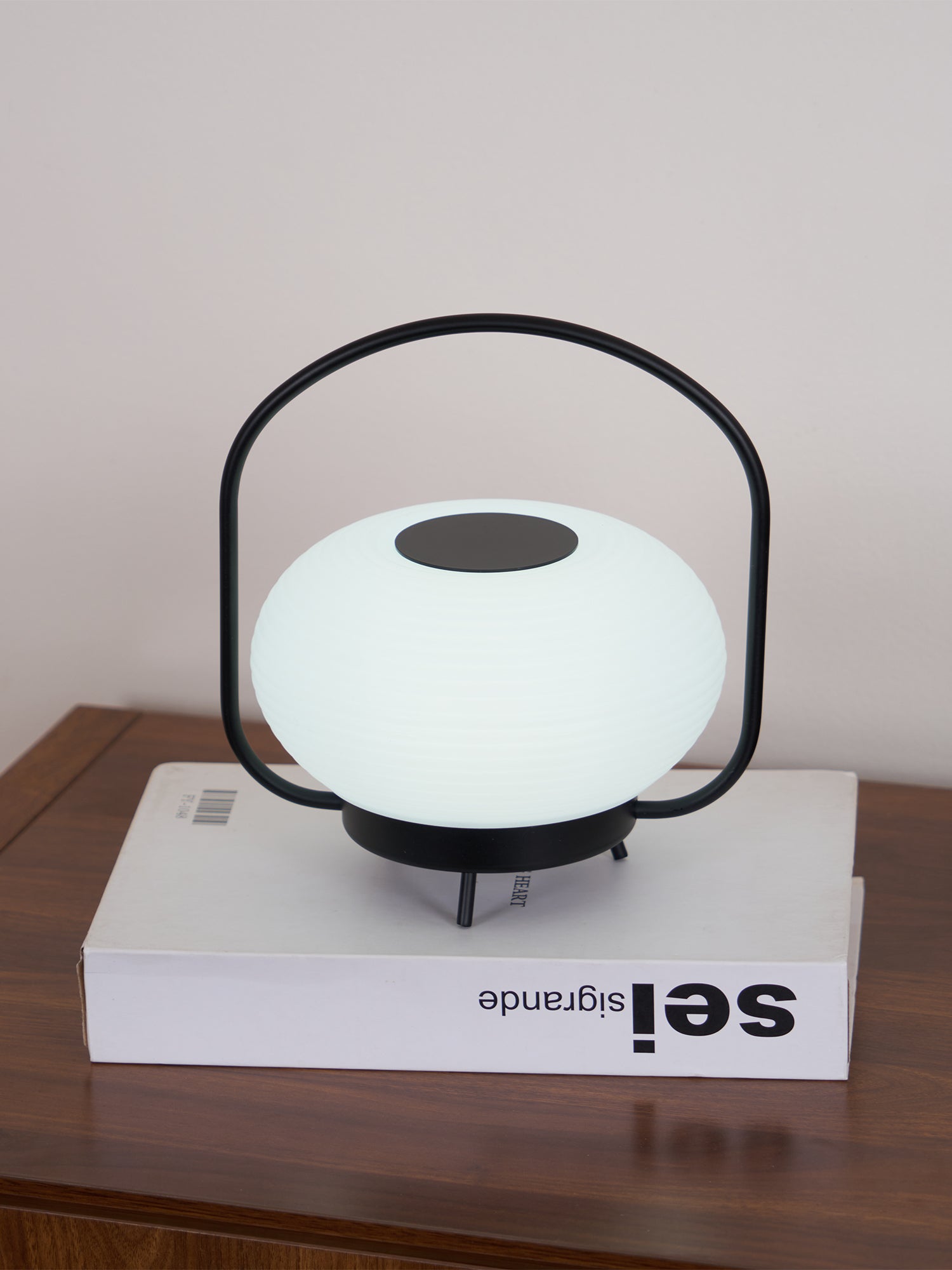 Masker Sculpted Globe Table Light