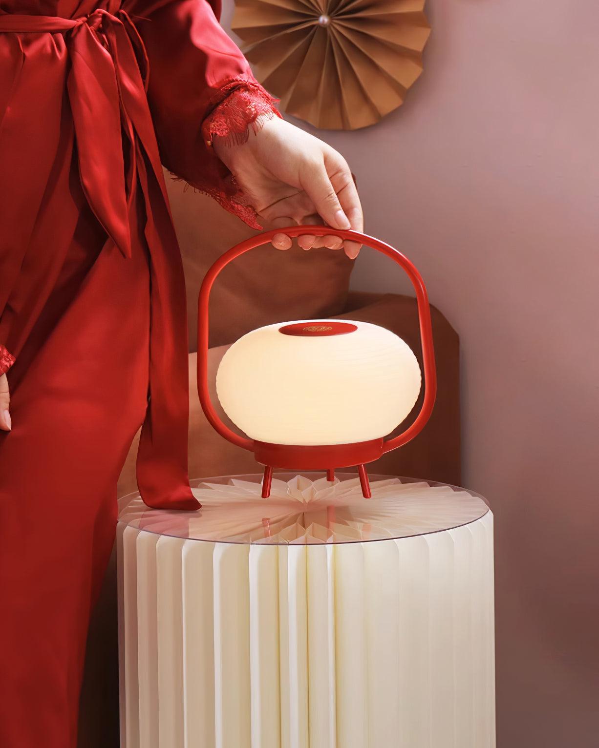 Masker Sculpted Globe Table Light