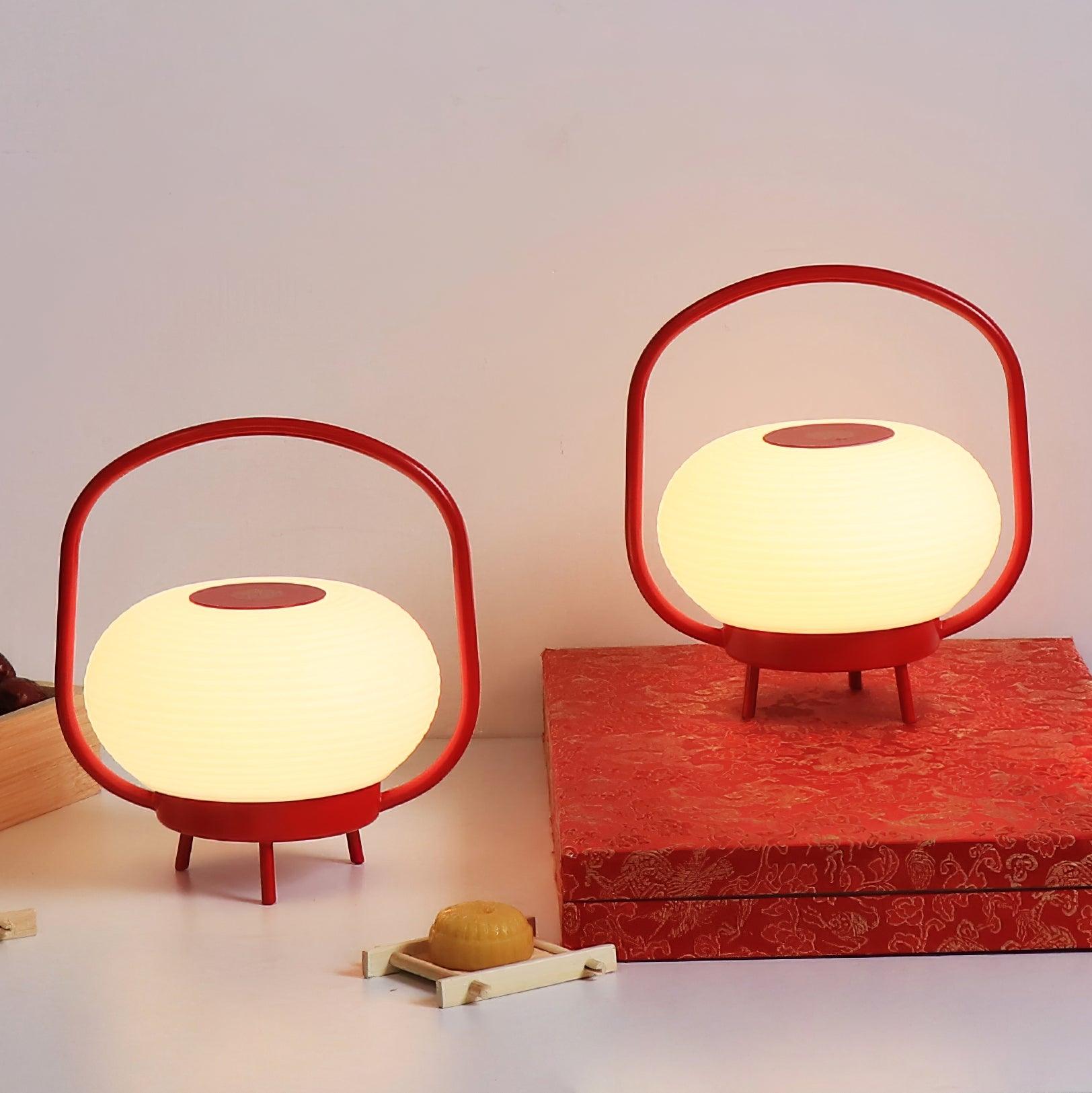 Masker Sculpted Globe Table Light
