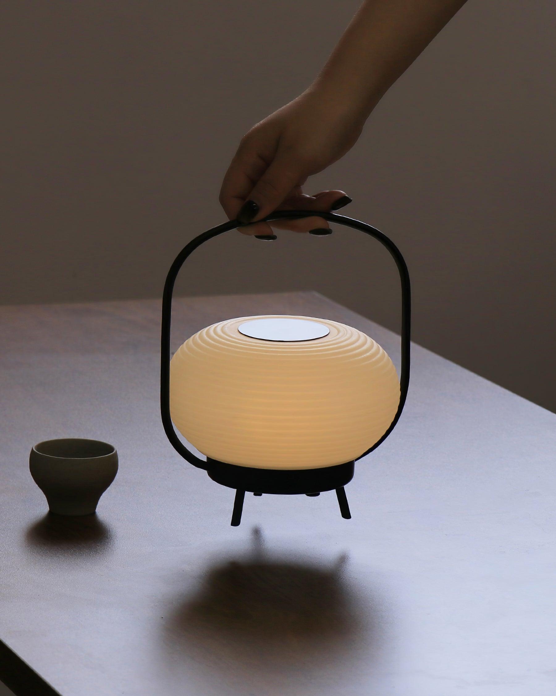 Masker Sculpted Globe Table Light