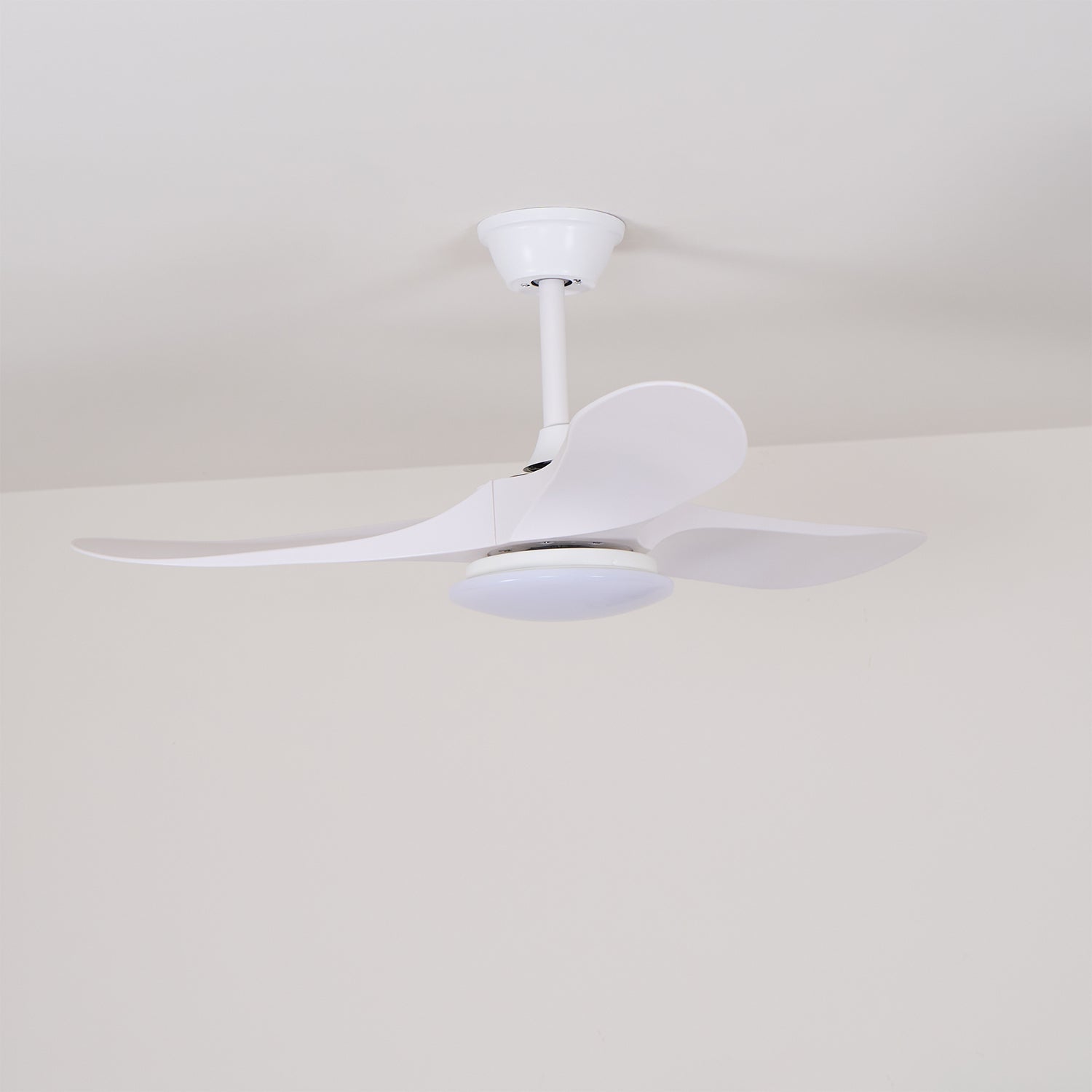 Artisan Woodgrain ABS Blade Fan Light