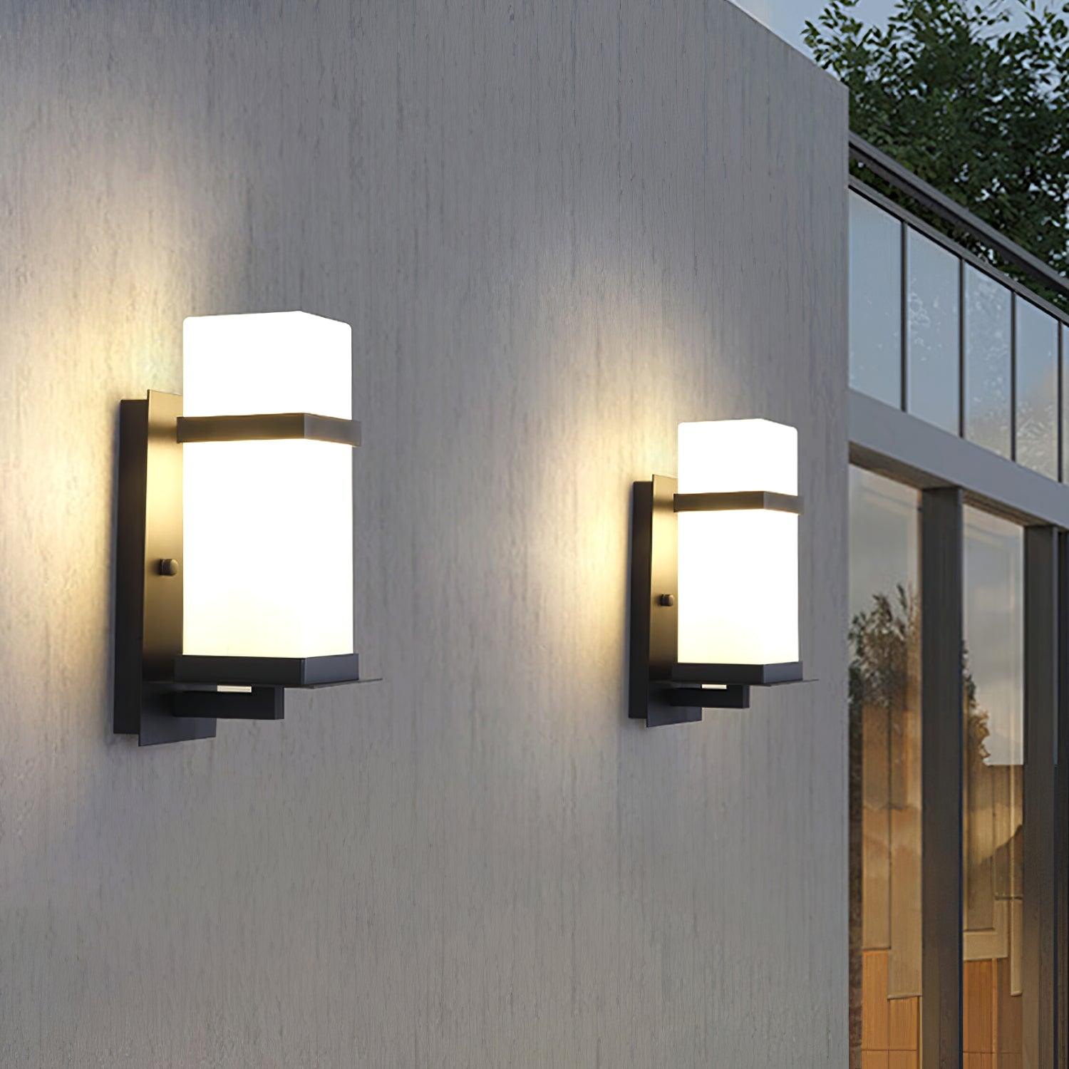 Mcdade Strata Minimal Wall Light