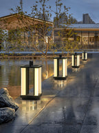 MetroLuxe Minimal Steel Walkway Light