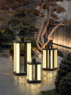 MetroLuxe Minimal Steel Walkway Light