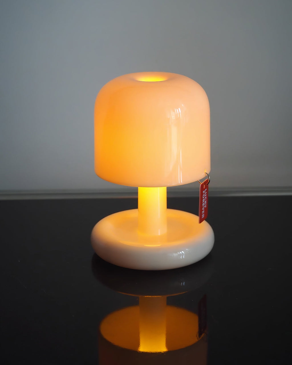 Nessino Soft Dome Table Lamp