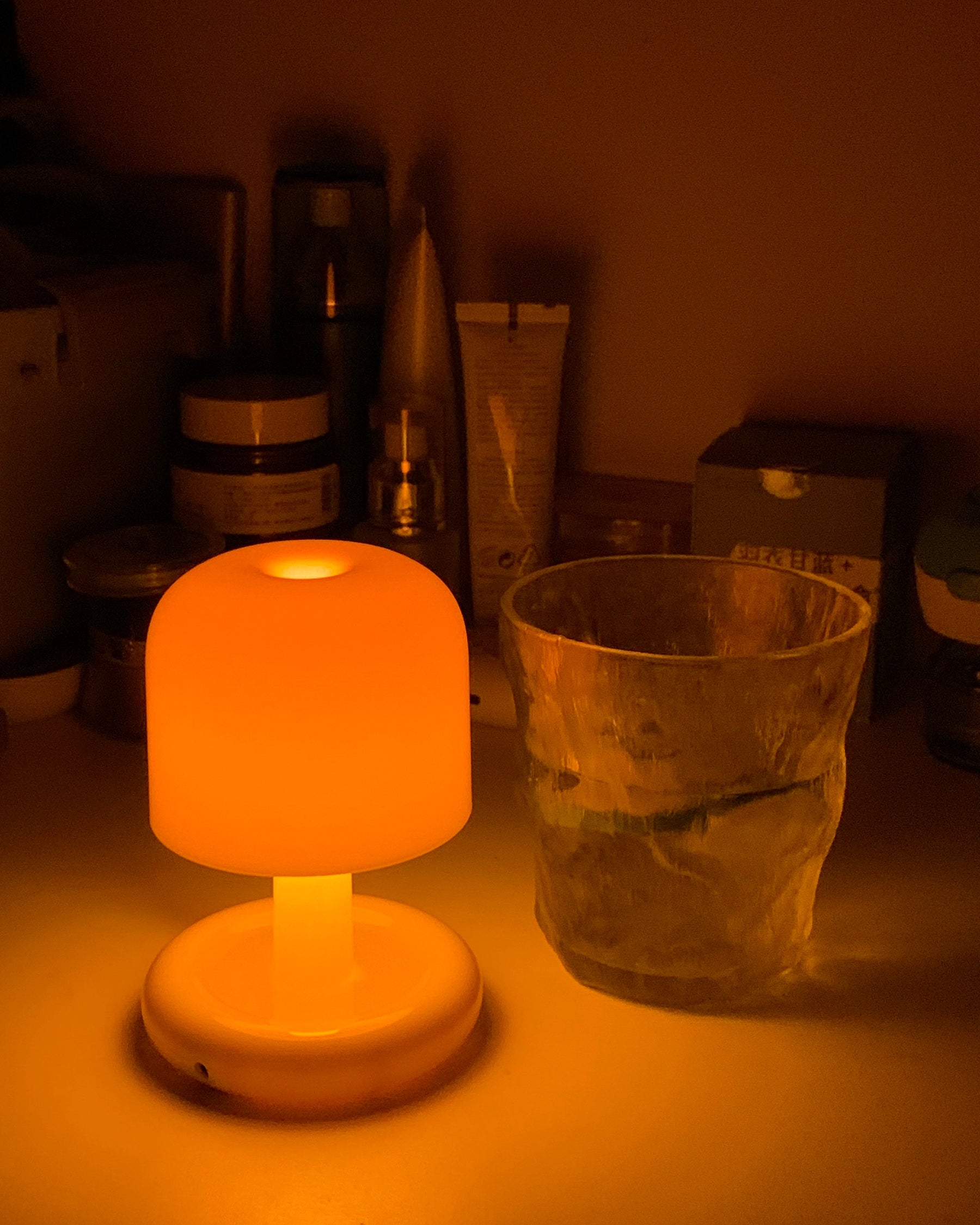 Nessino Soft Dome Table Lamp