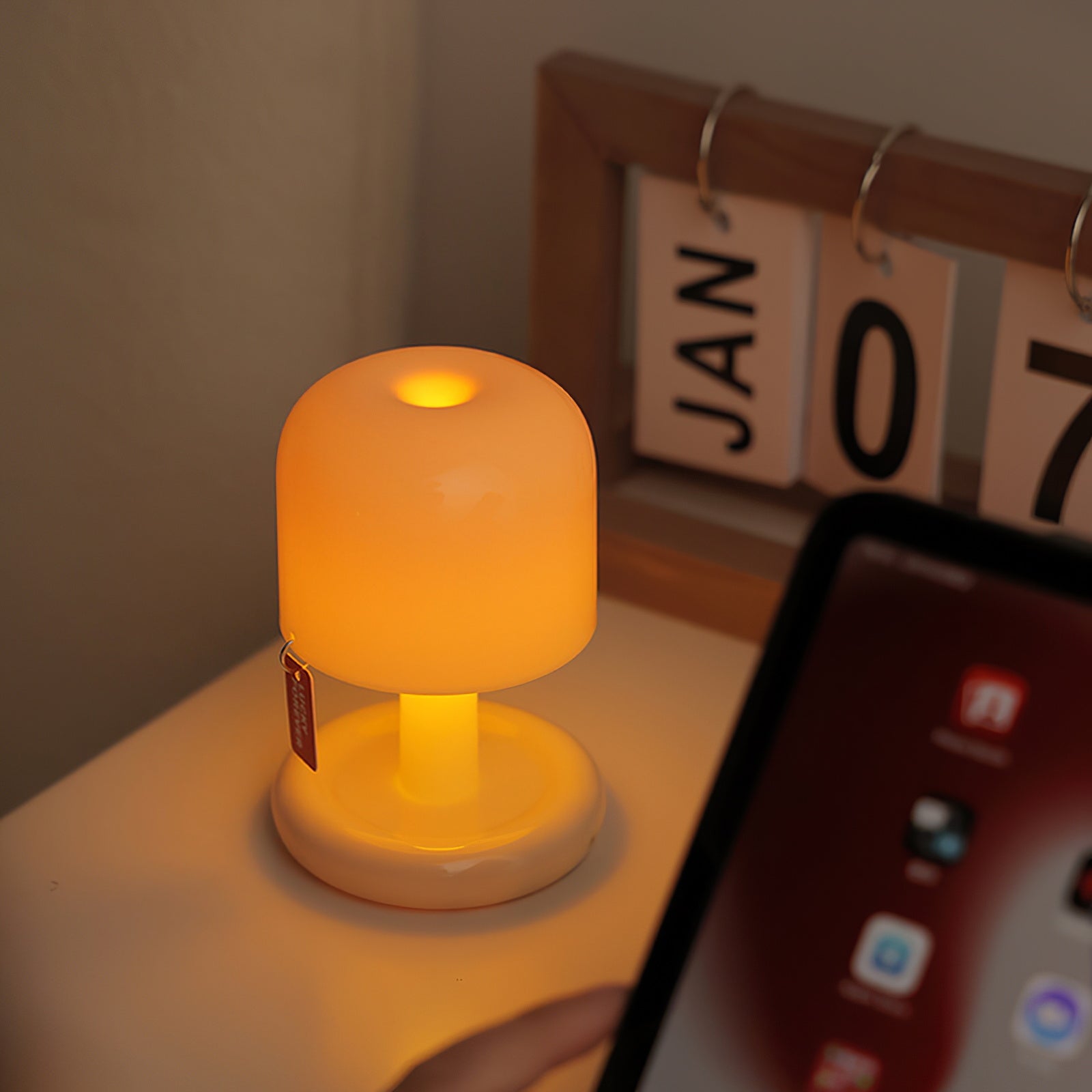 Nessino Soft Dome Table Lamp