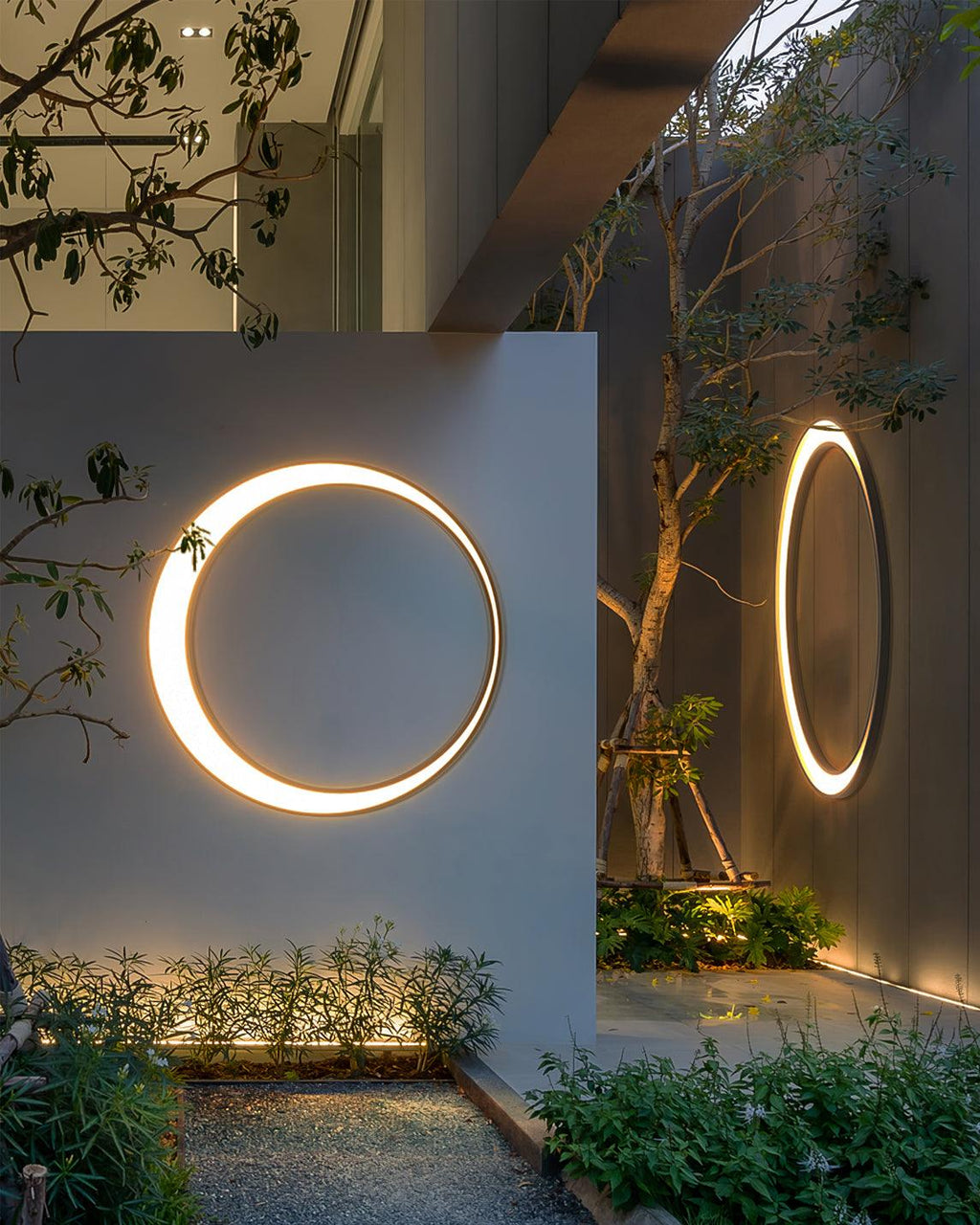 Moon Minimal Orb Sconce