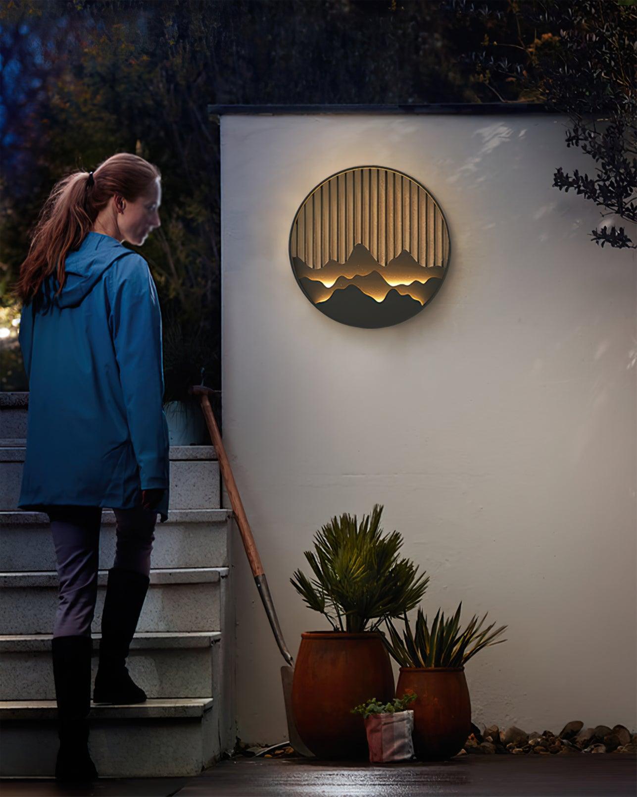 Alpine Arc Sculptural Lamp