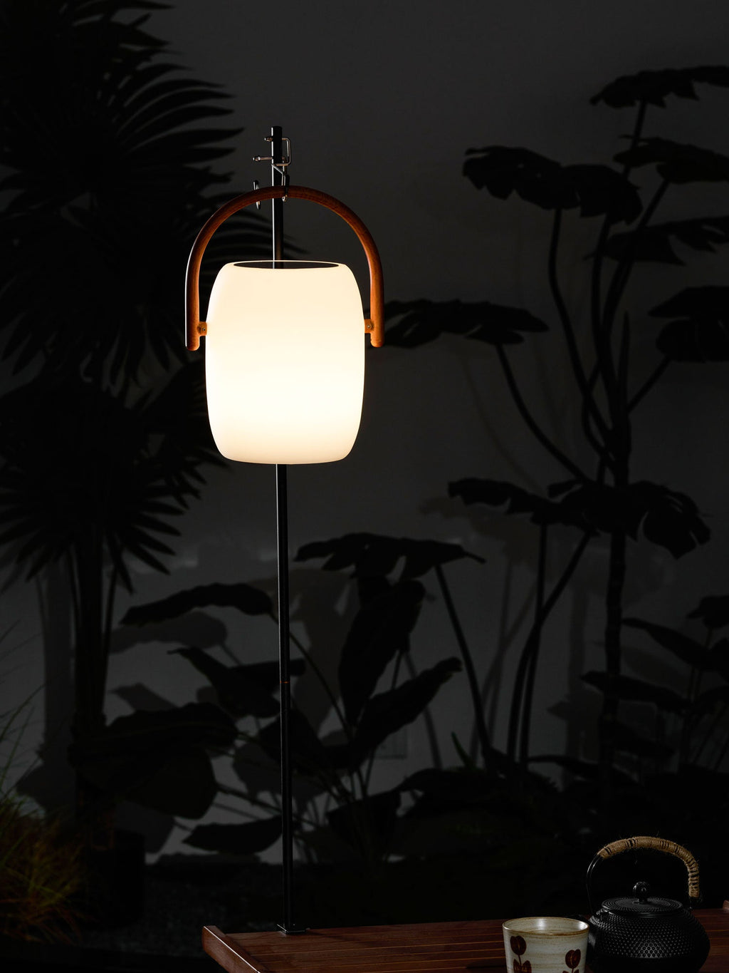 Noria Soft Glow Solar Lantern