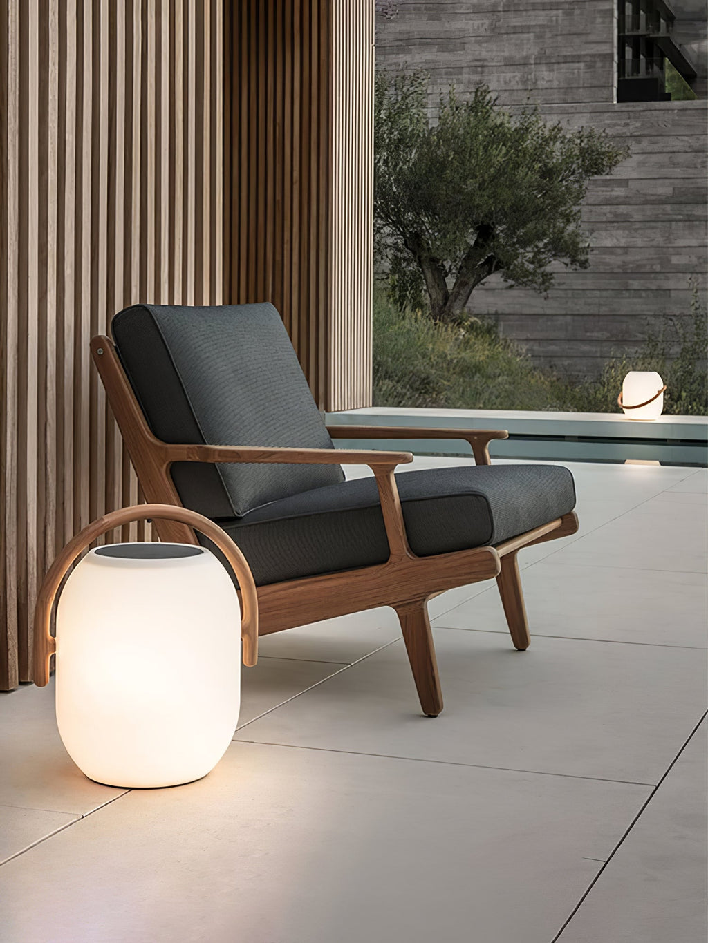 Noria Soft Glow Solar Lantern