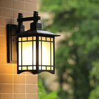 Orm House Minimal Arc Wall Light