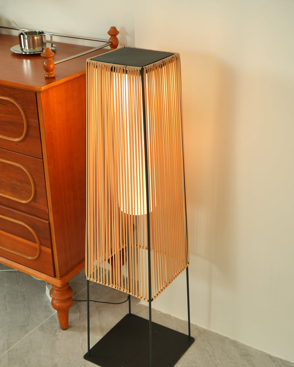 Rattan Minimal Post Light